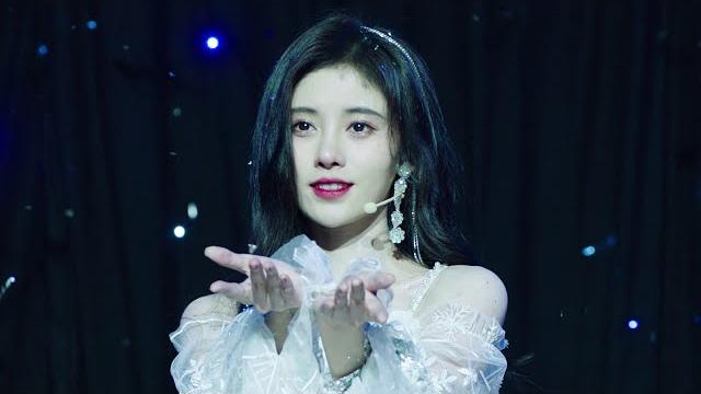 鞠婧祎 x snh48《冬日/the winter》舞台版pv 「生命里第一场冬季 如花瓣绽放在眼底」 鞠婧祎 x snh48《冬日/the winter》舞台版pv 「生命里第一场冬季 如花瓣绽放在眼底」