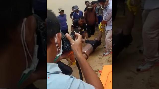 Evakuasi korban Evakuasi korban