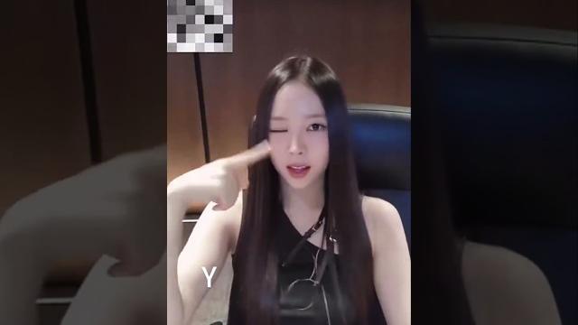 Meovv narin doing the yellow challenge #narin #meovv #treasure #yellow #트레저 #kpop #shorts #fyp Meovv narin doing the yellow challenge #narin #meovv #treasure #yellow #트레저 #kpop #shorts #fyp