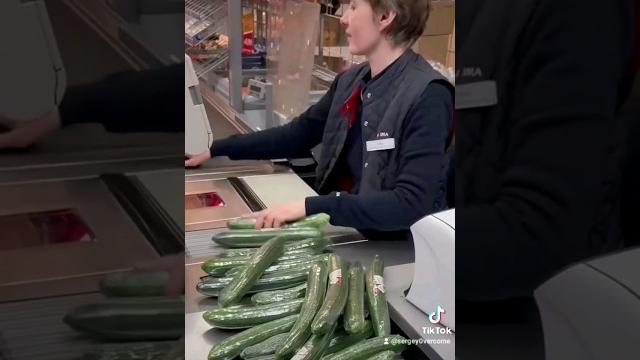 Самая жесткая вечеринка в дубаи / cucumber party #prank Самая жесткая вечеринка в дубаи / cucumber party #prank