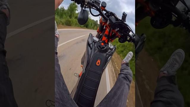 Fooling around #motorbike #exc500 #supermotonation #motorcycle #wheelie #bikelife #supermoto Fooling around #motorbike #exc500 #supermotonation #motorcycle #wheelie #bikelife #supermoto