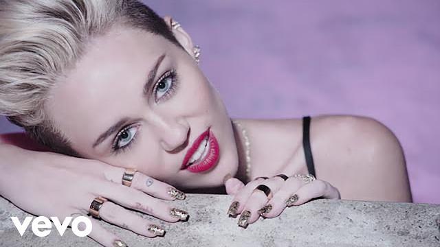 Miley cyrus - we can't stop (official video) Miley cyrus - we can't stop (official video)