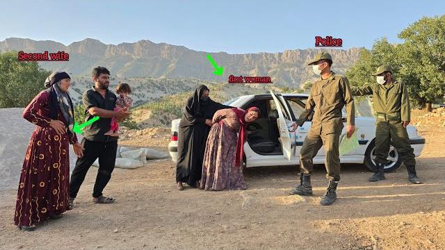 दूसरी पत्नी को धमकाने और नुकसान पहुंचाने के आरोप में पुलिस द्वारा पहली पत्नी को गिरफ्तार किया गया। दूसरी पत्नी को धमकाने और नुकसान पहुंचाने के आरोप में पुलिस द्वारा पहली पत्नी को गिरफ्तार किया गया।