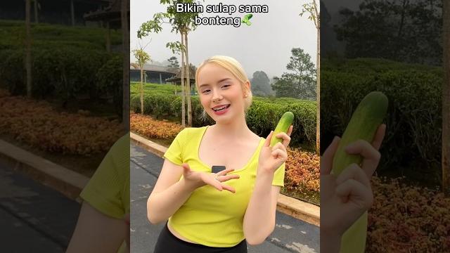 Bule barbie bikin sulap dengan bonteng️ #bulebarbie Bule barbie bikin sulap dengan bonteng️ #bulebarbie