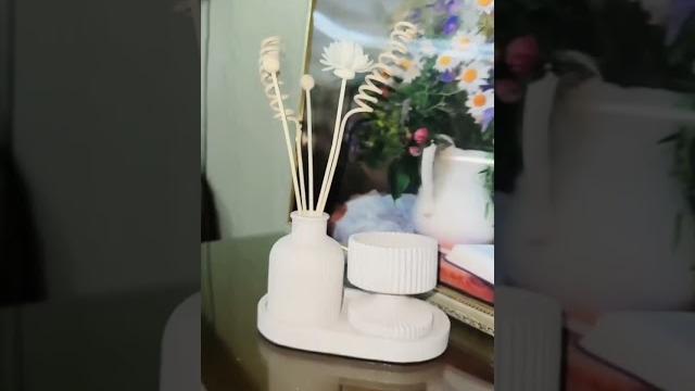 Concrete flower stand | home decor #handmade #homedecor #concrete #candle #flowers #aesthetic #art Concrete flower stand | home decor #handmade #homedecor #concrete #candle #flowers #aesthetic #art