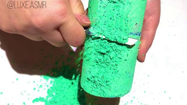 Green cylinder shave & crumble Green cylinder shave & crumble