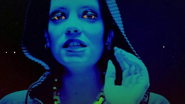 Lily allen | sheezus (official video) Lily allen | sheezus (official video)
