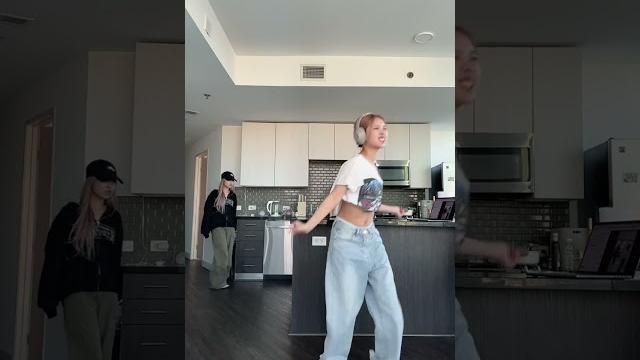 'anxiety' dance trend 'anxiety' dance trend