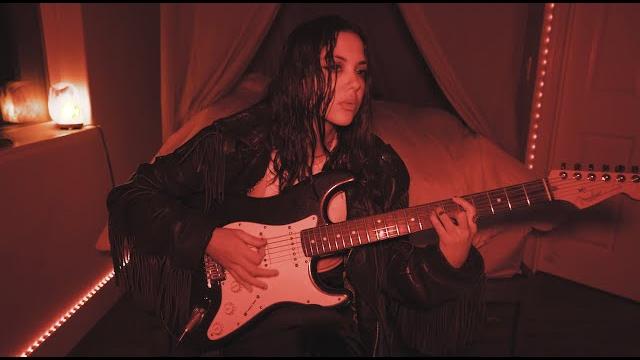 Rid of me - pj harvey (cover by alexa melo) Rid of me - pj harvey (cover by alexa melo)