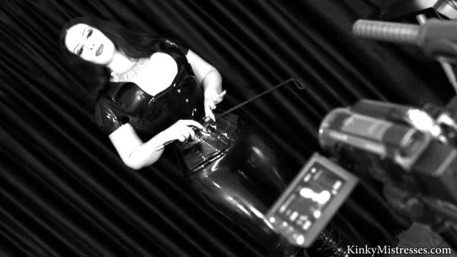 Mistress ezada Mistress ezada