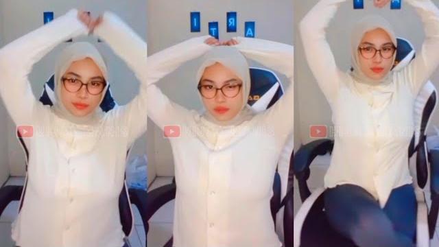 Jilboobs hot Jilboobs hot