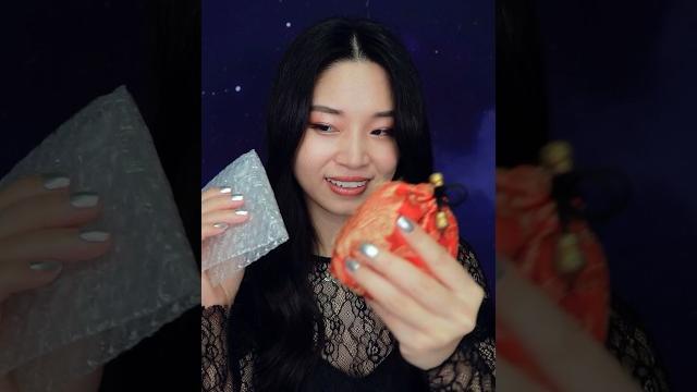 这个还是这个?哪一个你觉得更好听呢? #asmr #sleep 这个还是这个?哪一个你觉得更好听呢? #asmr #sleep