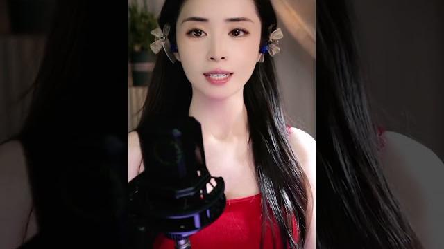 Beautiful music, beautiful girl Beautiful music, beautiful girl