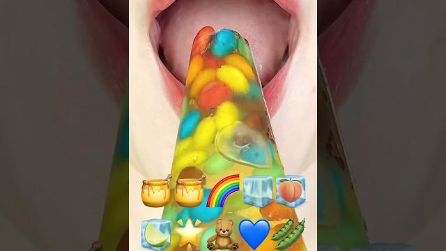 Asmr emoji food 🟩🫛 이모지 먹방 (sped up) Asmr emoji food 🟩🫛 이모지 먹방 (sped up)