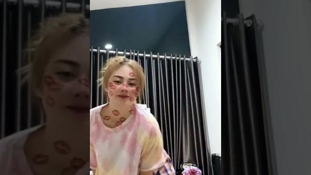 Mahasiswi seksi goyang gemes - part 13 Mahasiswi seksi goyang gemes - part 13