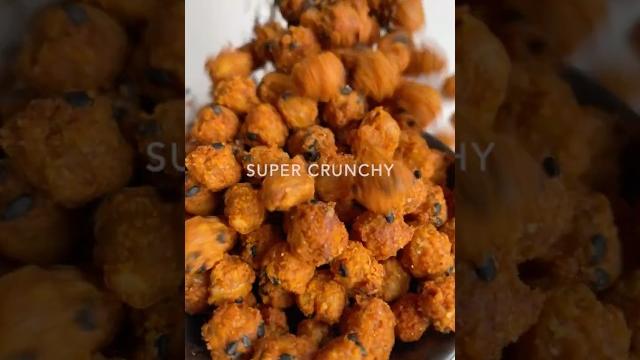 Crunchy roasted chickpeas snack vegan recipes #plantbased #veganrecipe #beans #vegan #snack #food Crunchy roasted chickpeas snack vegan recipes #plantbased #veganrecipe #beans #vegan #snack #food