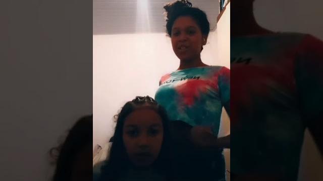 Dançando com minha irmã Dançando com minha irmã