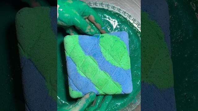 Blue/green quilted pillow crush Blue/green quilted pillow crush