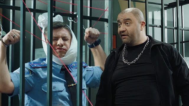 Блатной вор в законе устроил махач вне закона. уличные драки и приколы | тюряга на троих Блатной вор в законе устроил махач вне закона. уличные драки и приколы | тюряга на троих