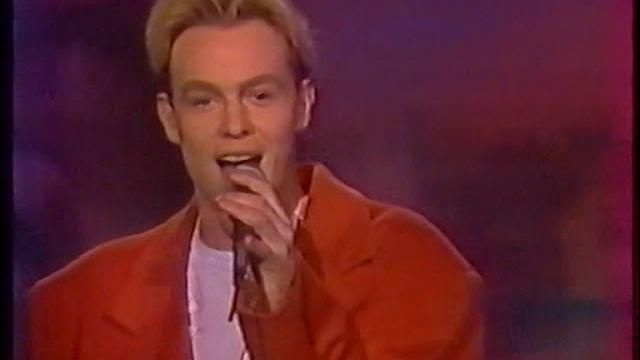 Jason donovan - sealed with a kiss (1989) - french tv - patrick sabatier's programme - channel tf1 Jason donovan - sealed with a kiss (1989) - french tv - patrick sabatier's programme - channel tf1