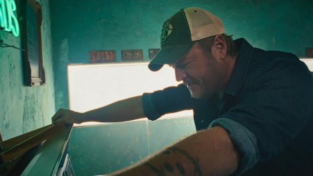 Blake shelton - texas (official music video) Blake shelton - texas (official music video)