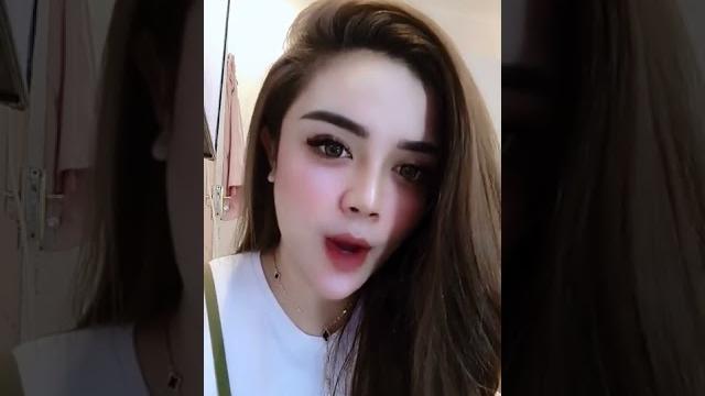 Tante vs brondong Tante vs brondong