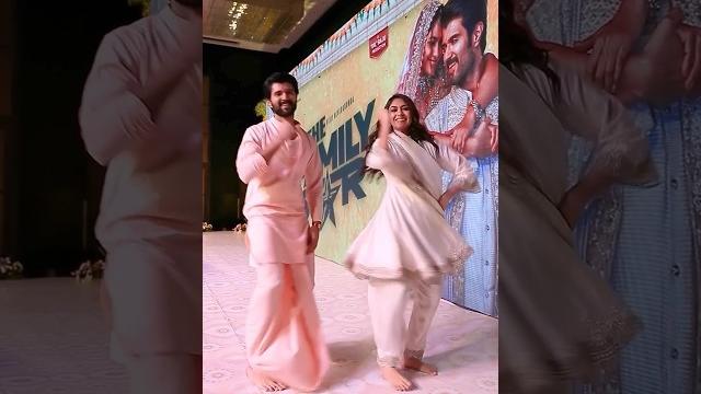 #vijaydeverakonda and #mrunalthakur setting the screens on fire with kalyani vacha vacha | gulte.com #vijaydeverakonda and #mrunalthakur setting the screens on fire with kalyani vacha vacha | gulte.com