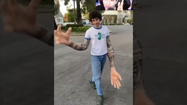 World's longest arms.. #shorts World's longest arms.. #shorts