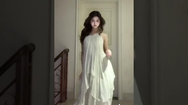 过灵感缪斯度假穿搭#裙子#海边#灵感缪斯 过灵感缪斯度假穿搭#裙子#海边#灵感缪斯