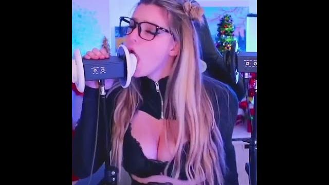 Asmr ear lick, asmr舔耳|thenicolet Asmr ear lick, asmr舔耳|thenicolet