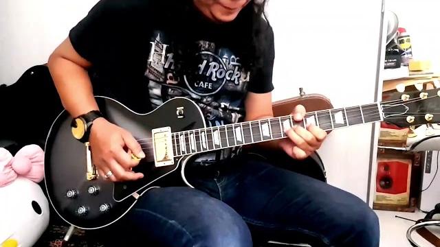 Medicine-tika dan saat ini...gitar karok Medicine-tika dan saat ini...gitar karok
