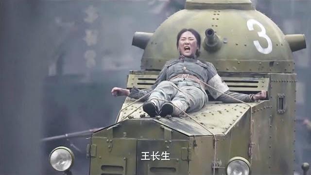 Japanese bound a female soldier to a tank, thinking they would win, but was completely annihilated. Japanese bound a female soldier to a tank, thinking they would win, but was completely annihilated.