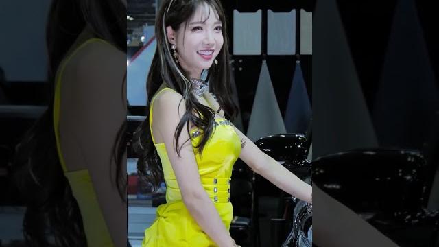 街拍美女 279 天使的面容 魔鬼的身材 超喜欢这个美女车模小姐姐 街拍美女 279 天使的面容 魔鬼的身材 超喜欢这个美女车模小姐姐
