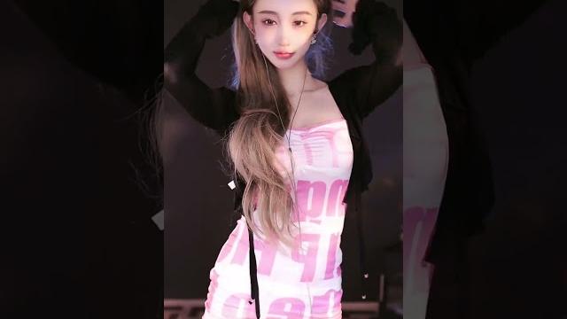 【抖音主播 & 奶油米yoo】 (1) live stream 跳舞 【抖音主播 & 奶油米yoo】 (1) live stream 跳舞