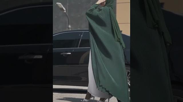 Pleated shrug kaftan abaya Pleated shrug kaftan abaya