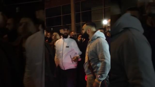 Zuna wird von der miri clan attackiert Zuna wird von der miri clan attackiert