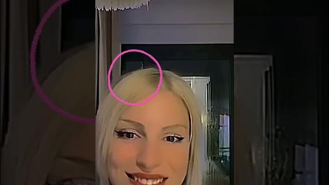 Sıla ile melih öpüşüyor ve sıla camı fark ediyor Sıla ile melih öpüşüyor ve sıla camı fark ediyor