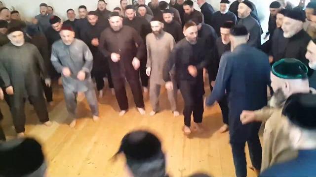 Muslim style techno dance Muslim style techno dance
