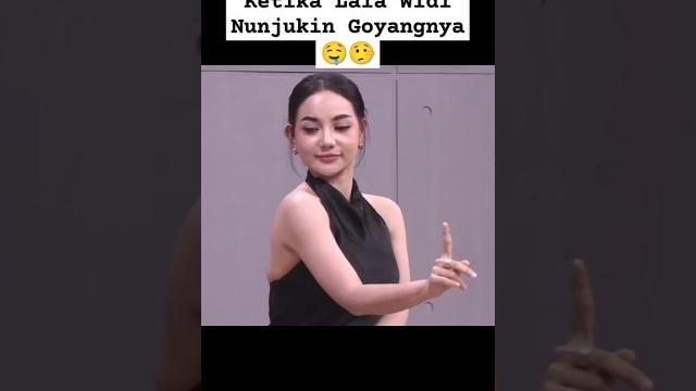 Goyangan khas lala widi #shorts #lalawidi Goyangan khas lala widi #shorts #lalawidi