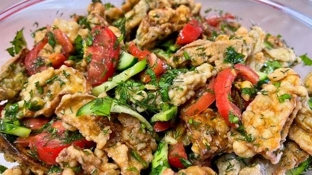 Хит салата сезона! baqlajonli hamyonbob lekin shoxona yozgi mazzali salat tayyorlash! Хит салата сезона! baqlajonli hamyonbob lekin shoxona yozgi mazzali salat tayyorlash!