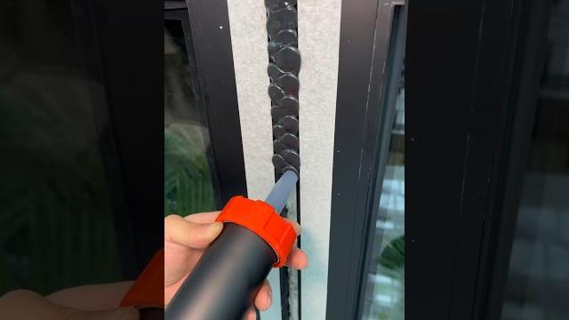 Professional aluminum glass door silicone caulking: satisfying precision like welding Professional aluminum glass door silicone caulking: satisfying precision like welding