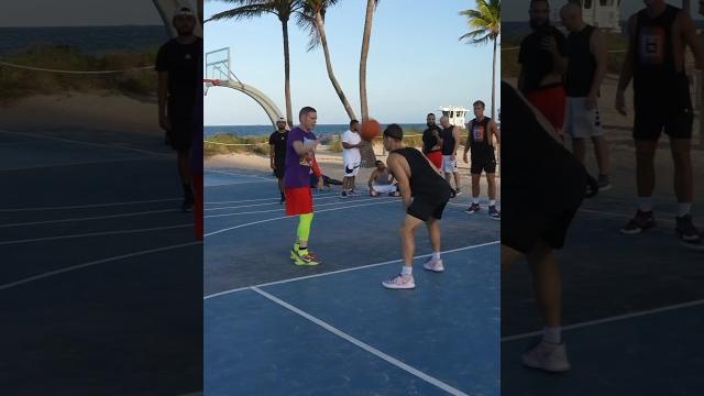 Professor schools two defenders at once. double tween the legs Professor schools two defenders at once. double tween the legs