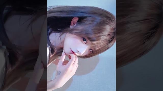 想念就像小猫挠痒痒 今天也想你了呢 想念就像小猫挠痒痒 今天也想你了呢