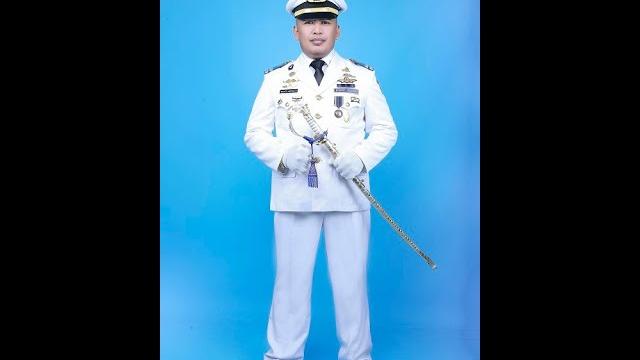 Selalu tersenyum Selalu tersenyum