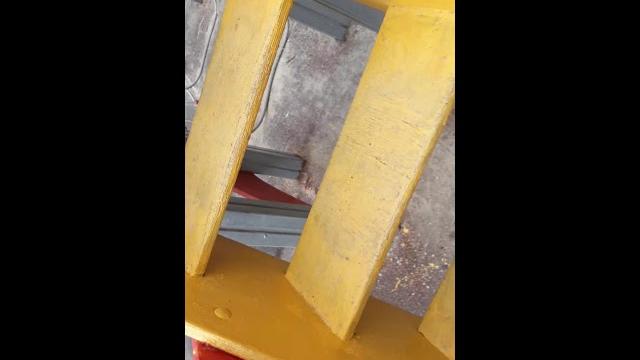 Учусь паркуру Учусь паркуру