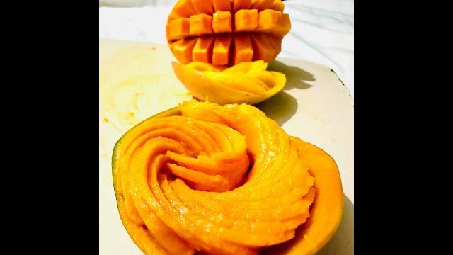Mango rosette | very simply to make and perfect for garnish by @chefsachin_16| like share subscribe Mango rosette | very simply to make and perfect for garnish by @chefsachin_16| like share subscribe