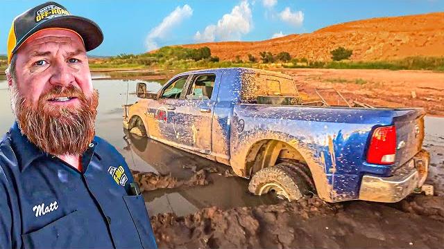 The worst mud pit in utah... sinking to the frame! The worst mud pit in utah... sinking to the frame!