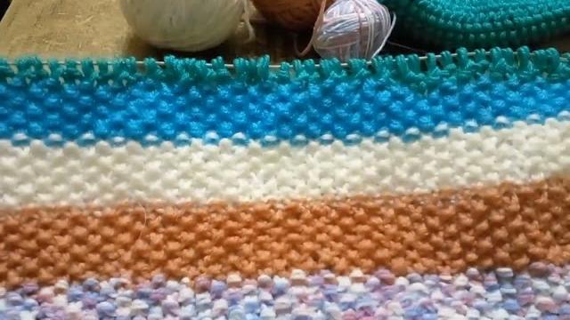 Диванная подушка спицами Диванная подушка спицами