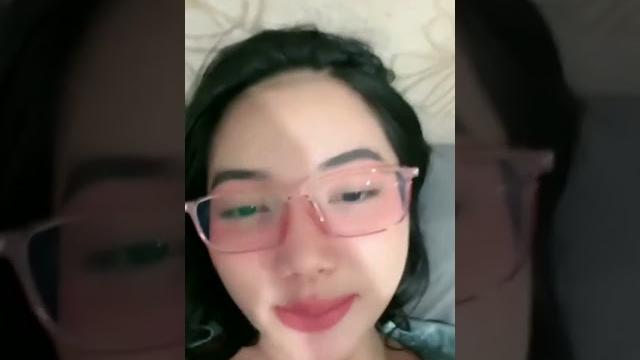 Mango live julia lea full lock cek komentar Mango live julia lea full lock cek komentar
