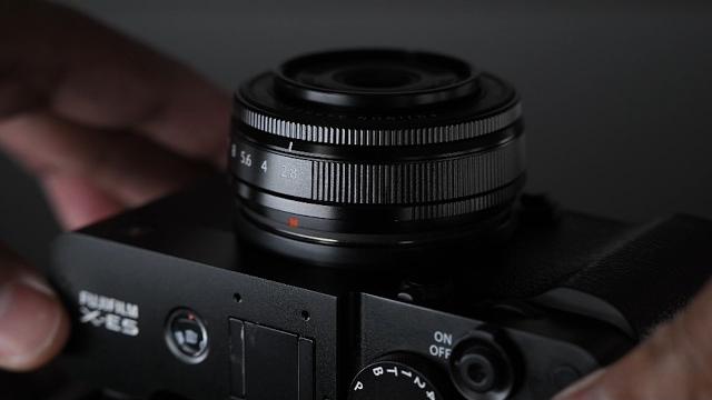 Meet the fujifilm x-e5: compact and mighty Meet the fujifilm x-e5: compact and mighty